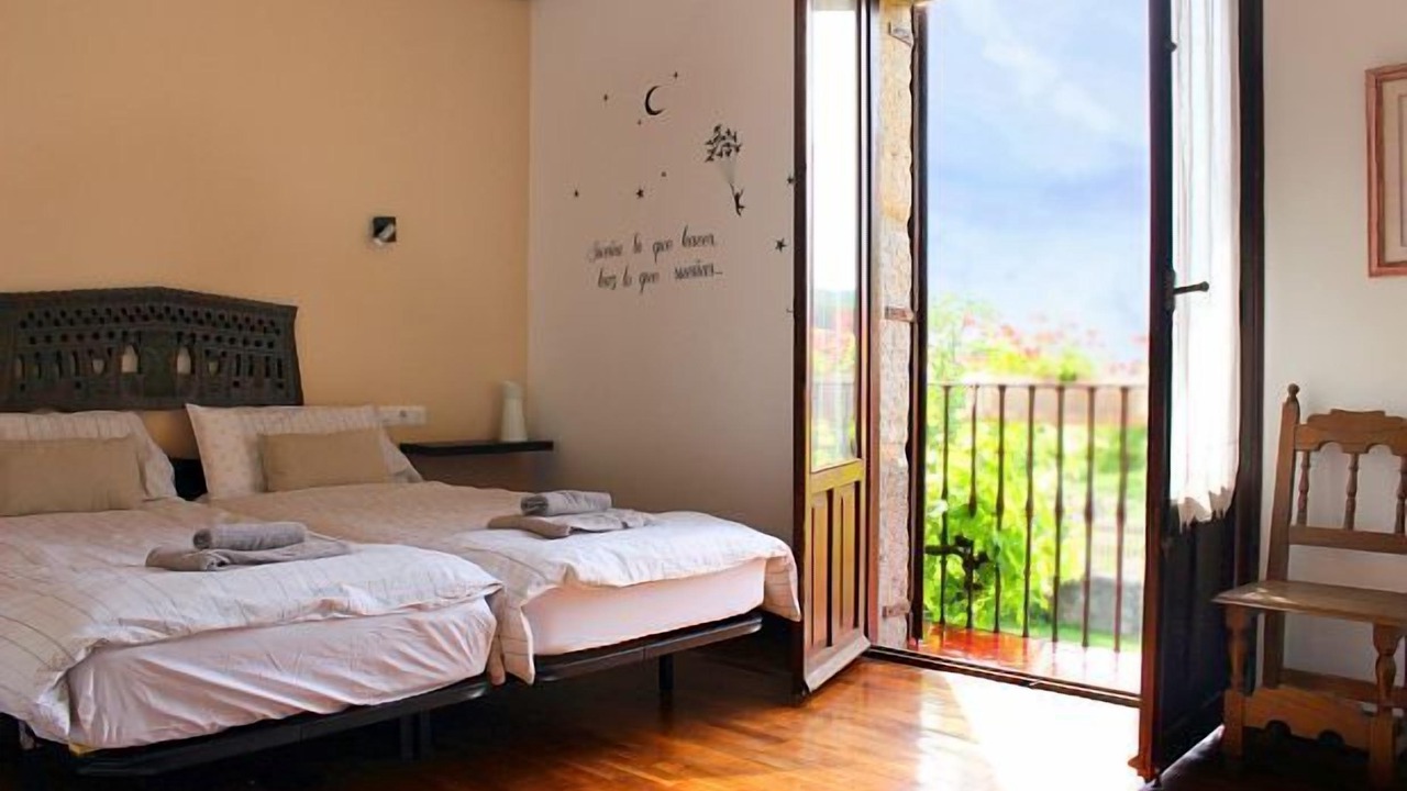 Photo of Bedroom in Egues