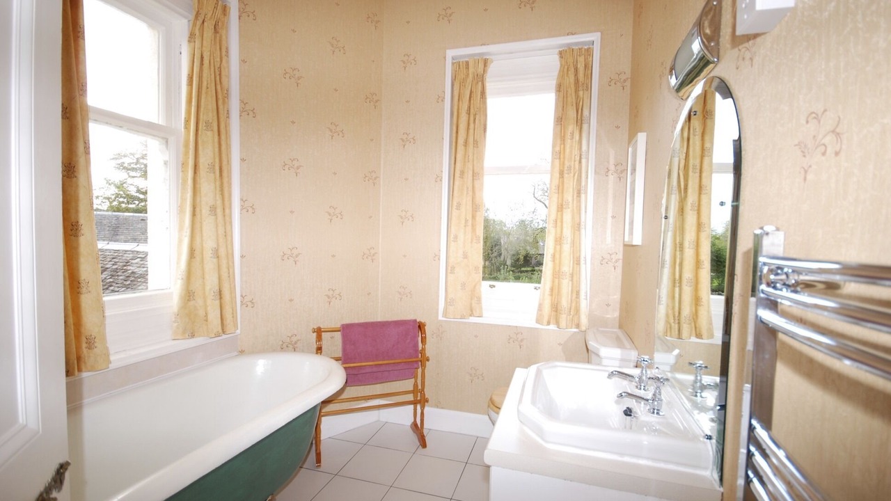 Photo of Bathroom in Taynuilt