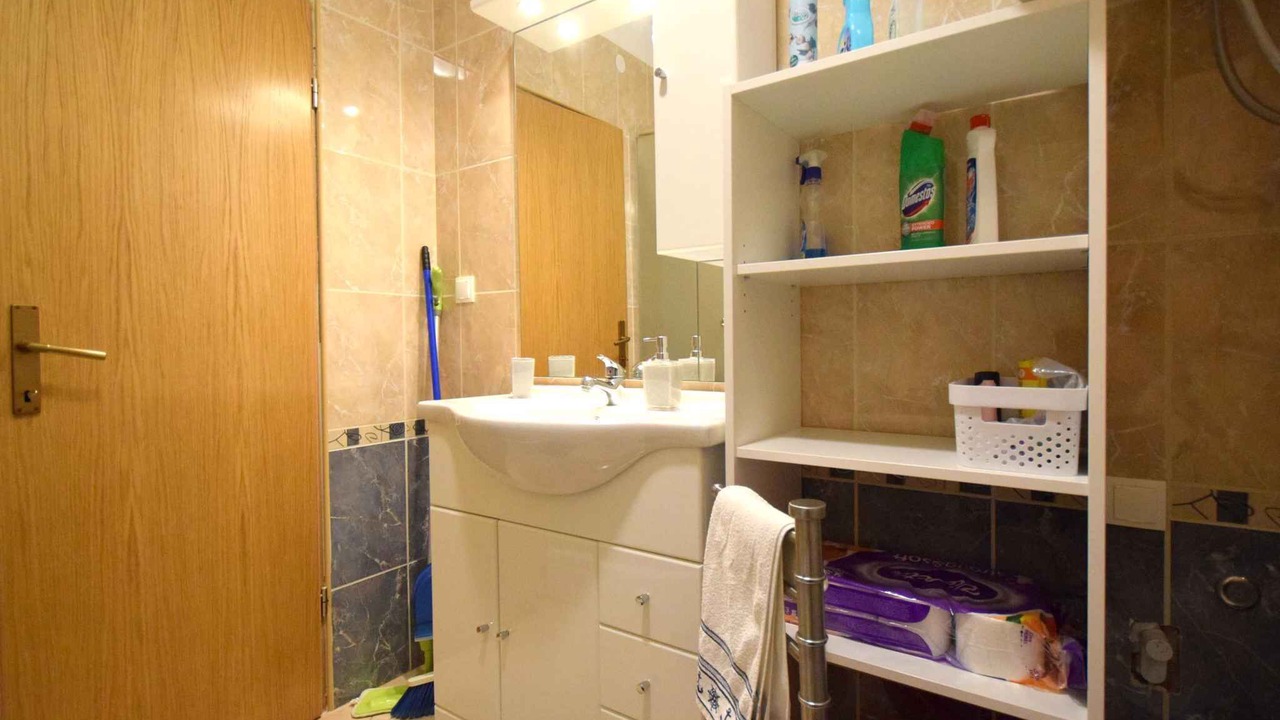 Photo of Bathroom in Gabonjin
