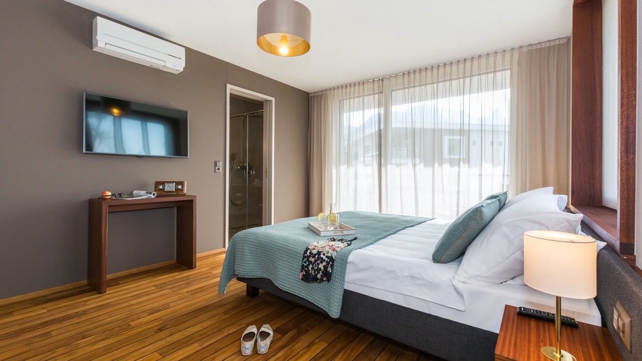 Photo of Bedroom in Gwatt