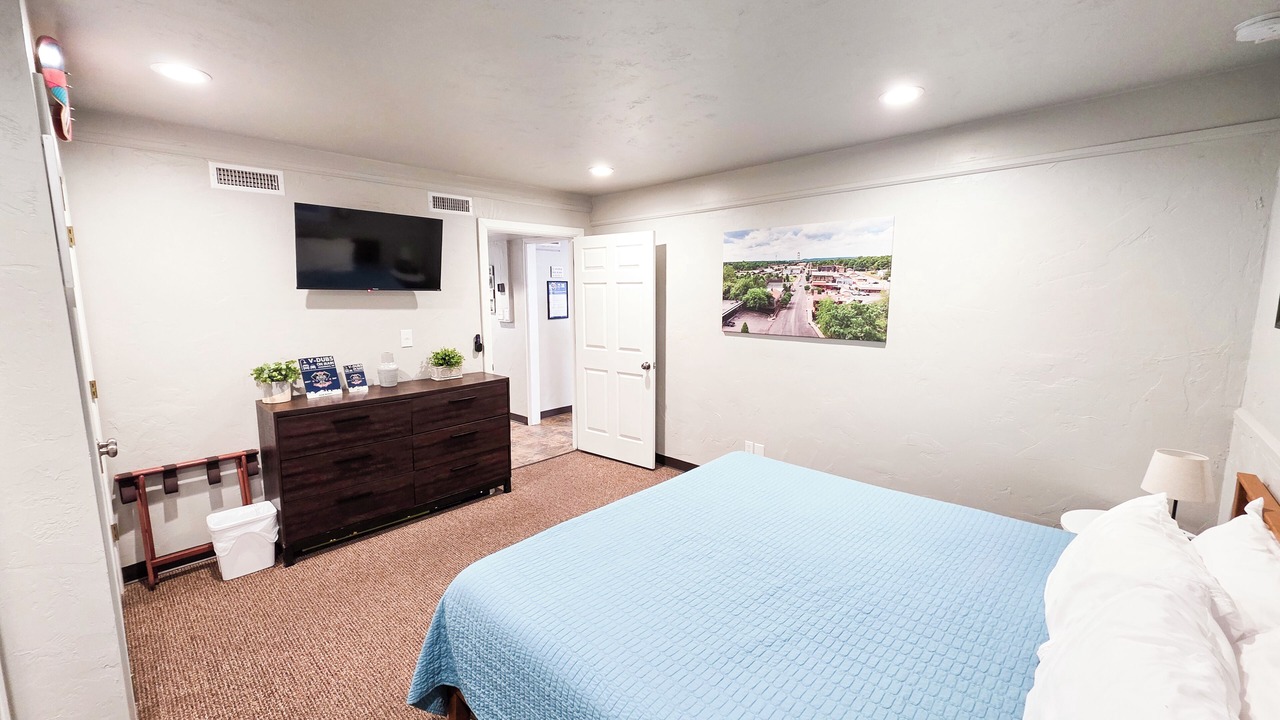 Photo of Bedroom in Tahlequah