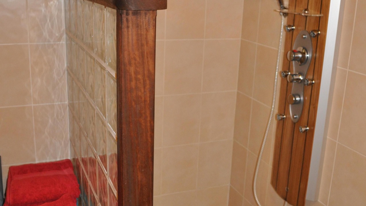 Photo of Bathroom in Plougastel-Daoulas