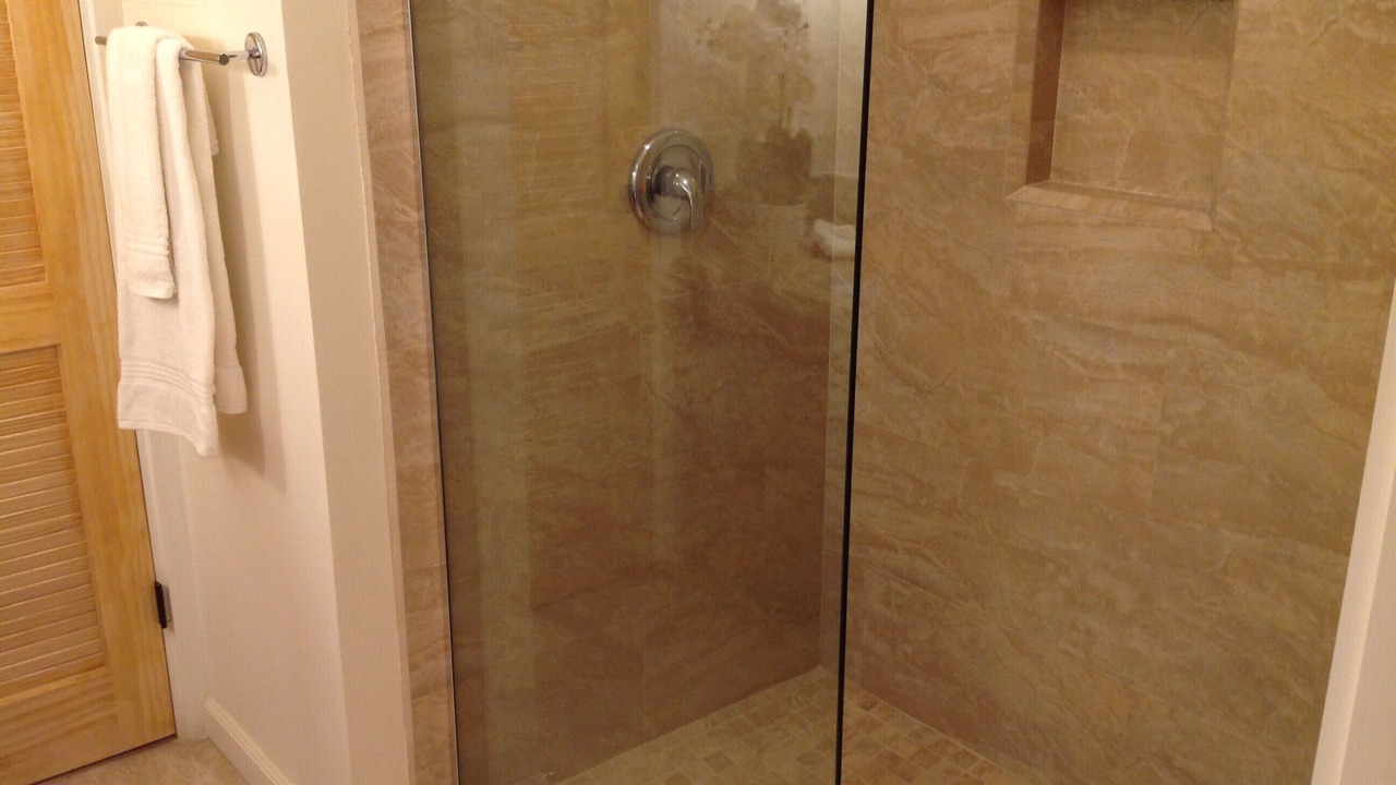 Photo of Bathroom in Wailua