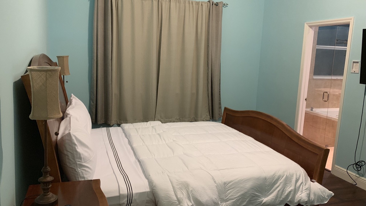 Photo of Bedroom in Pembroke Pines