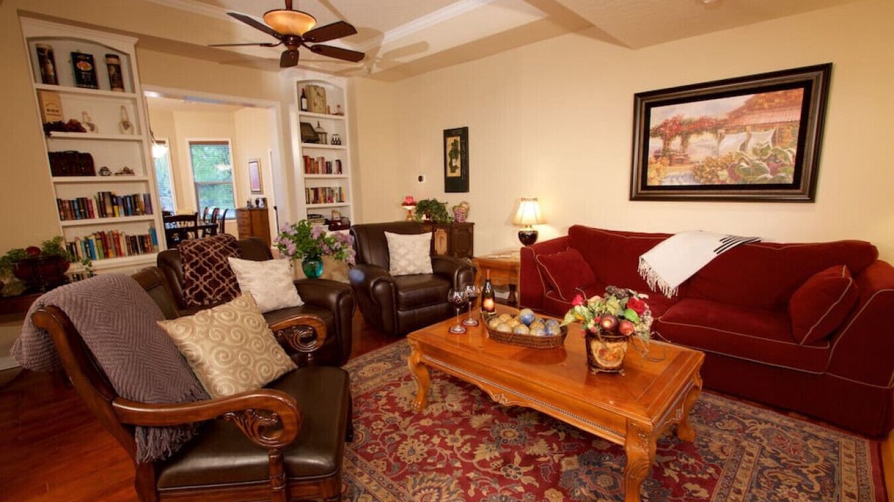 Photo of Livingroom in Walla Walla