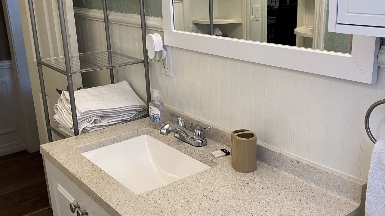 Photo of Bathroom in Central Oklahoma City