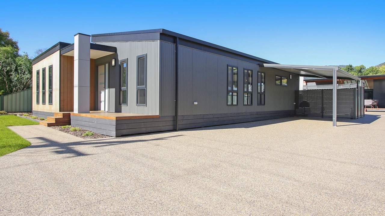 Photo of Outdoor in Bright