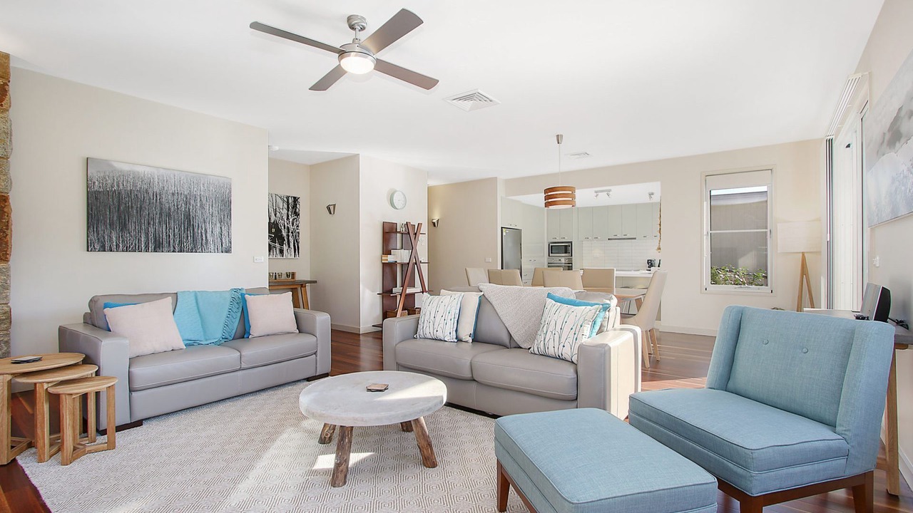 Photo of Livingroom in Bright