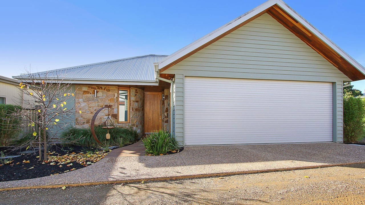 Photo of Outdoor in Bright