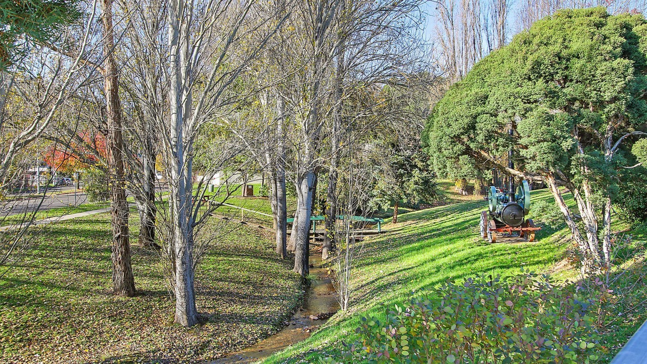 Photo of Outdoor in Bright