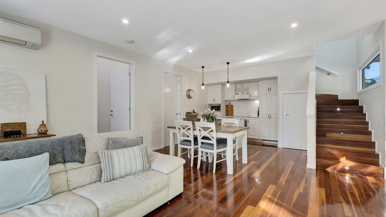 Photo of Livingroom in Bright