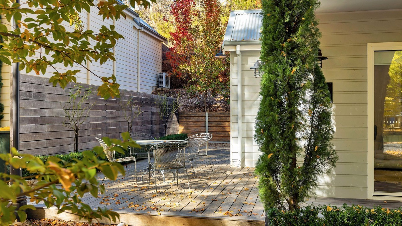 Photo of Outdoor in Bright