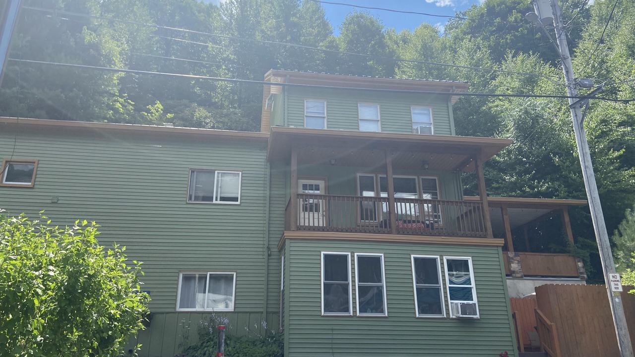 Photo of Outdoor in Ashfield