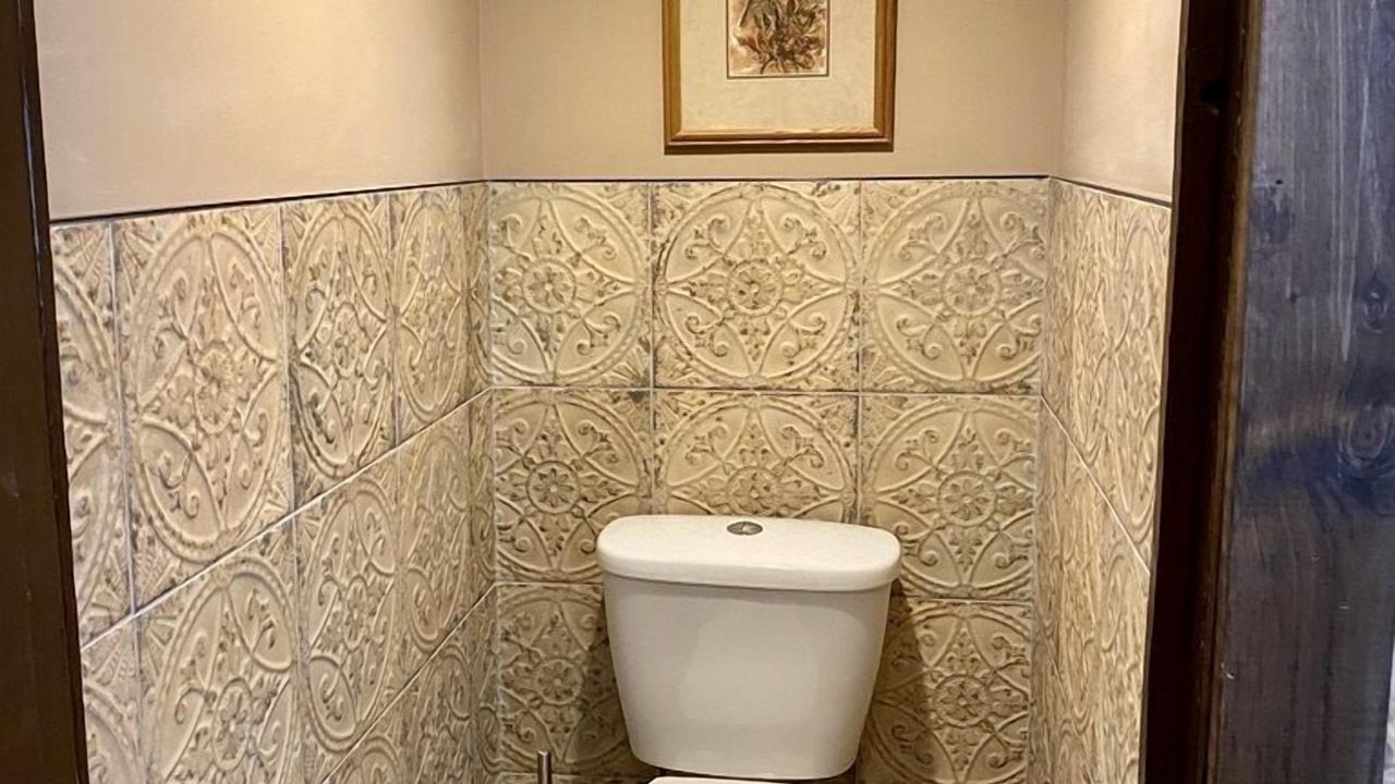 Photo of Bathroom in Ashfield