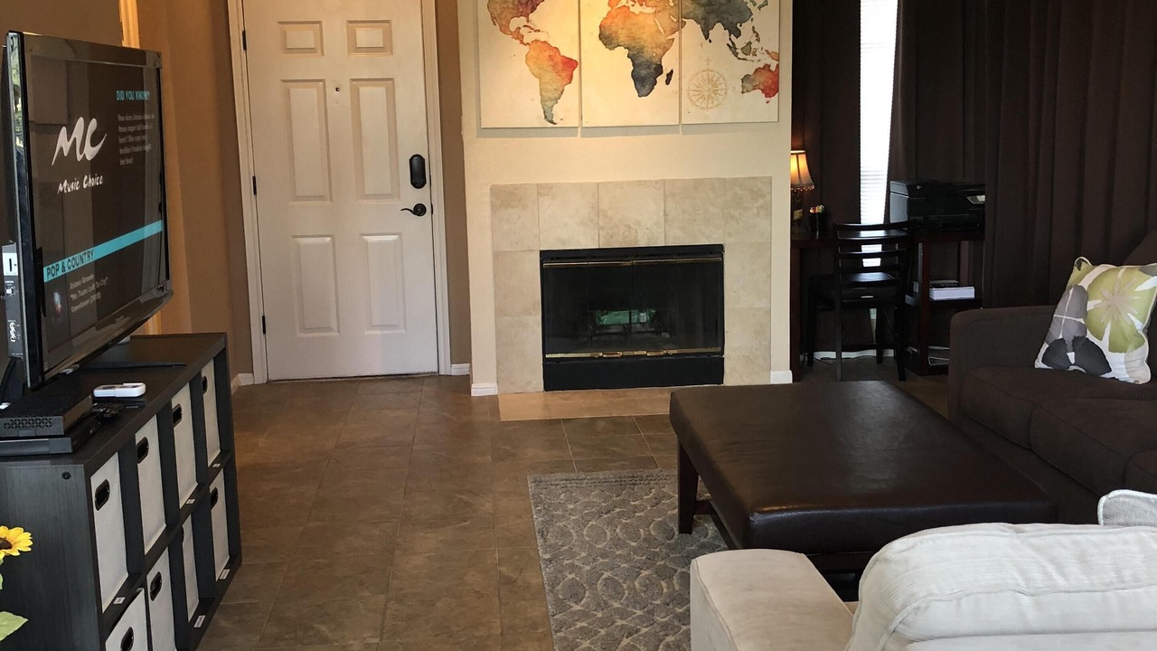Photo of Livingroom in Highland Lake Estates
