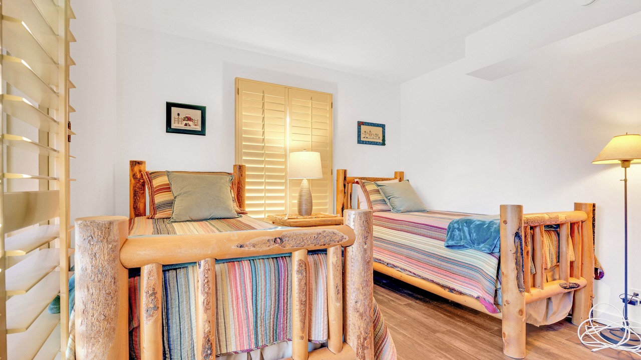 Photo of Bedroom in Park Meadows