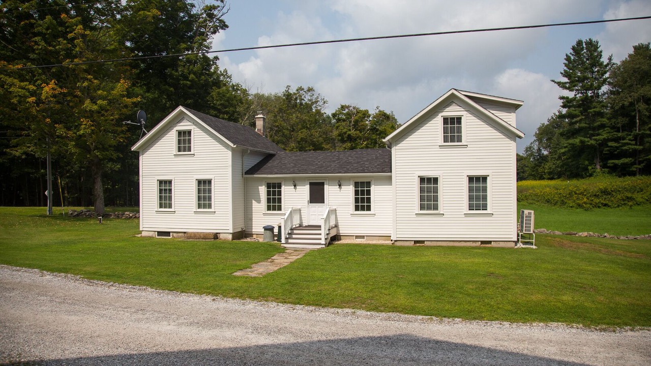 Photo of Others in Tyringham