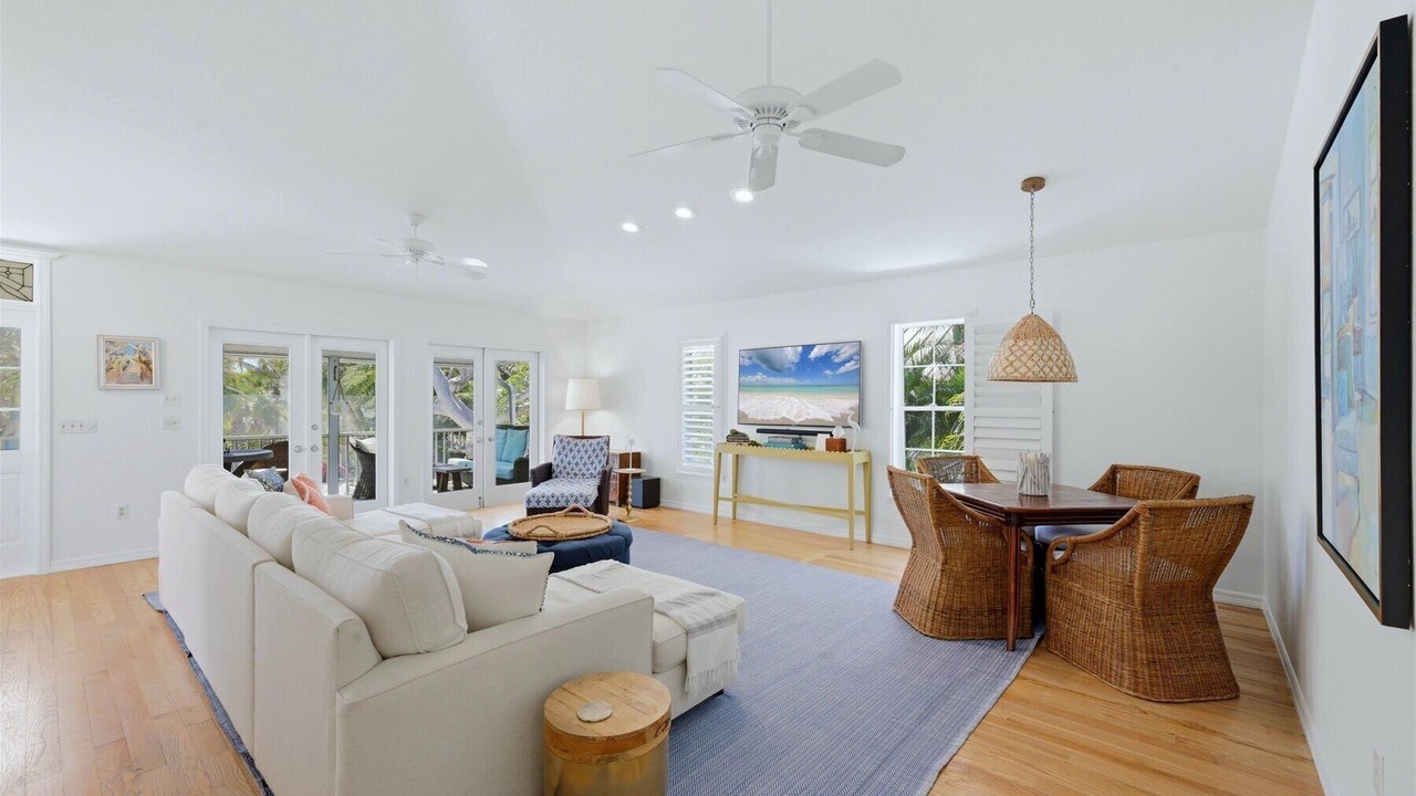 Photo of Livingroom in Boca Grande