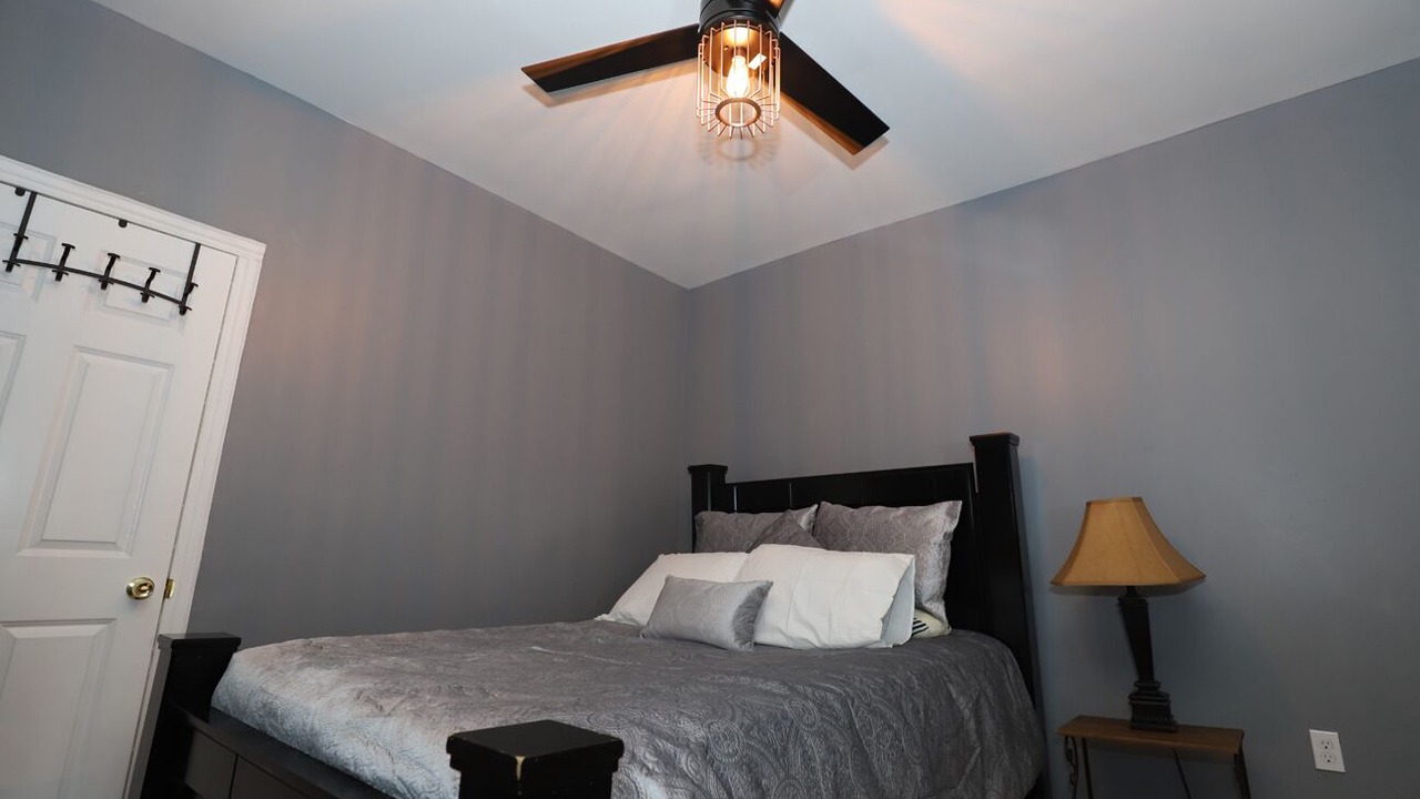 Photo of Bedroom in University City