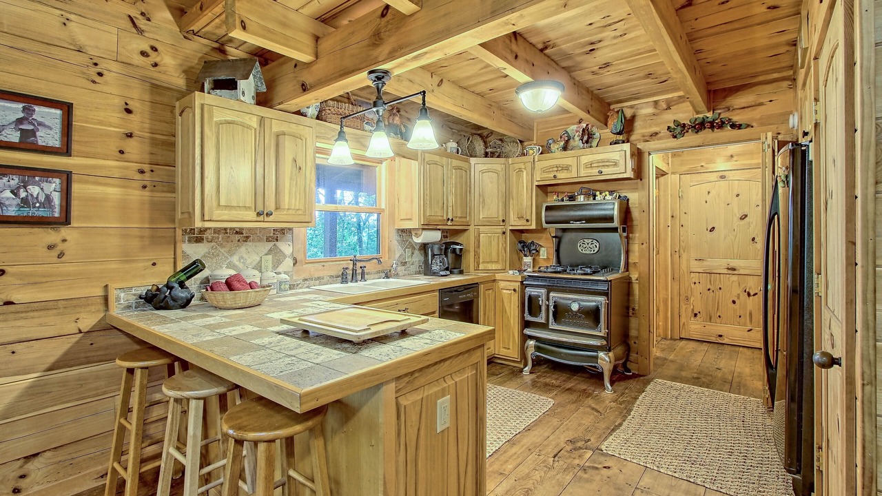 Photo of Kitchen in Ellijay