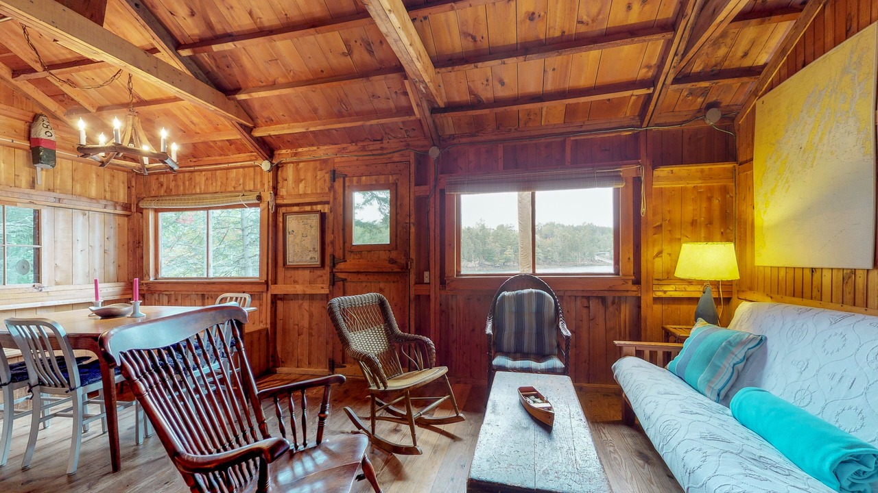 Photo of Livingroom in East Boothbay