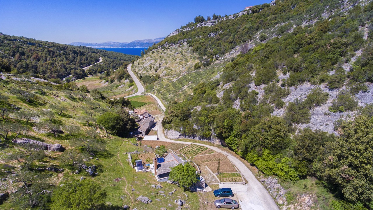 Photo of Outdoor in Praznica