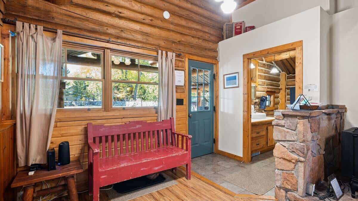 Photo of Others in Red Lodge