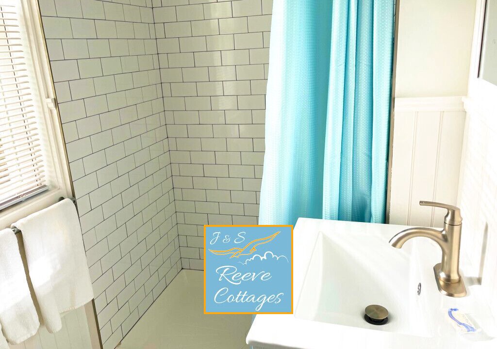 Photo of Bathroom in Aquebogue