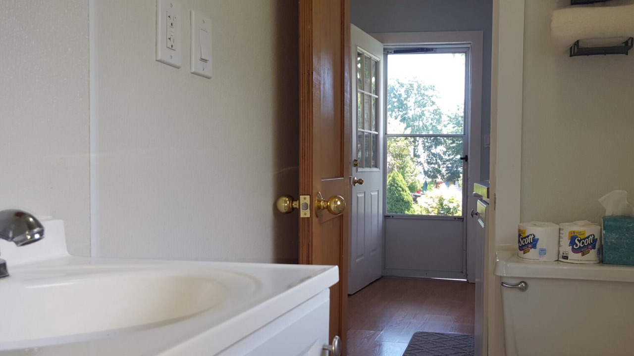 Photo of Bathroom in Aquebogue