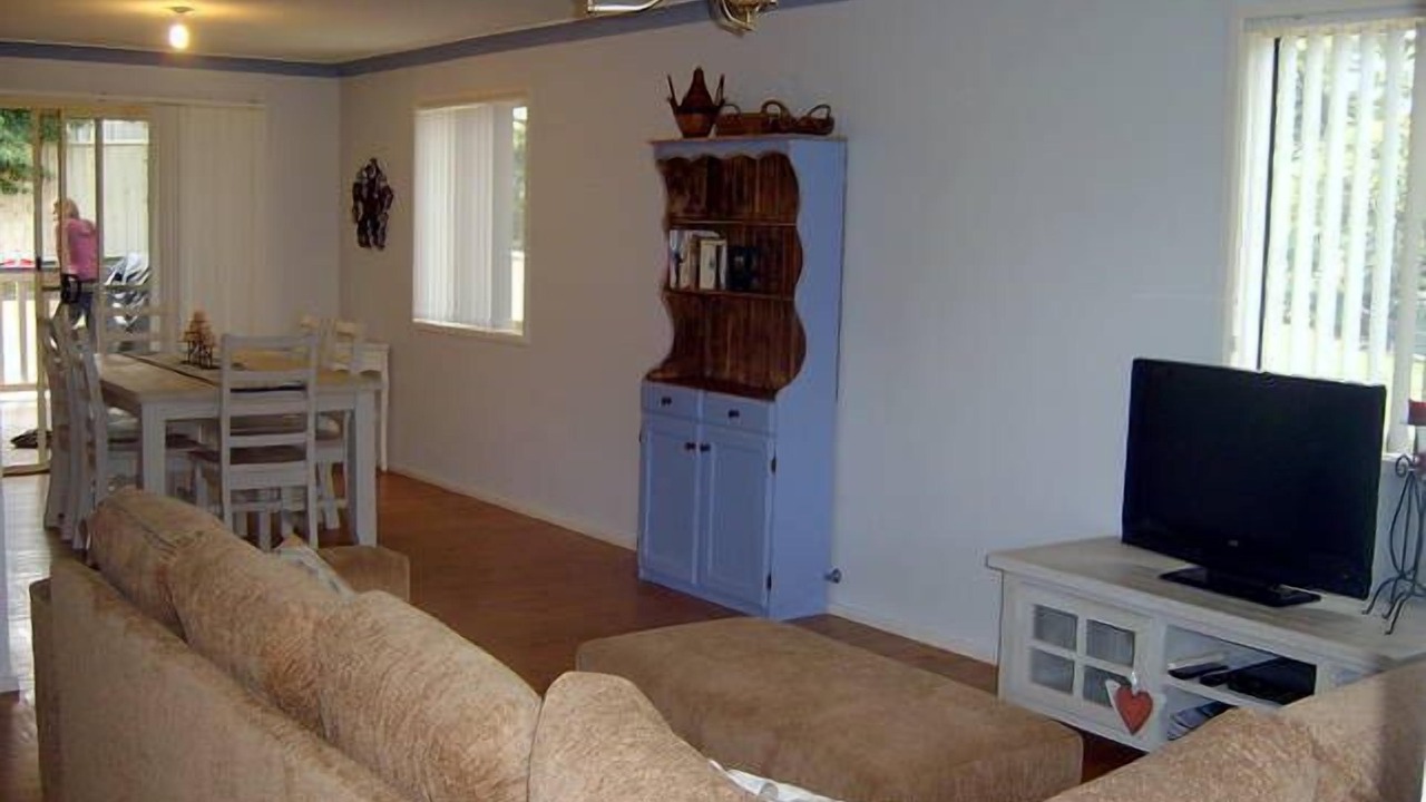 Photo of Livingroom in Lake Tabourie