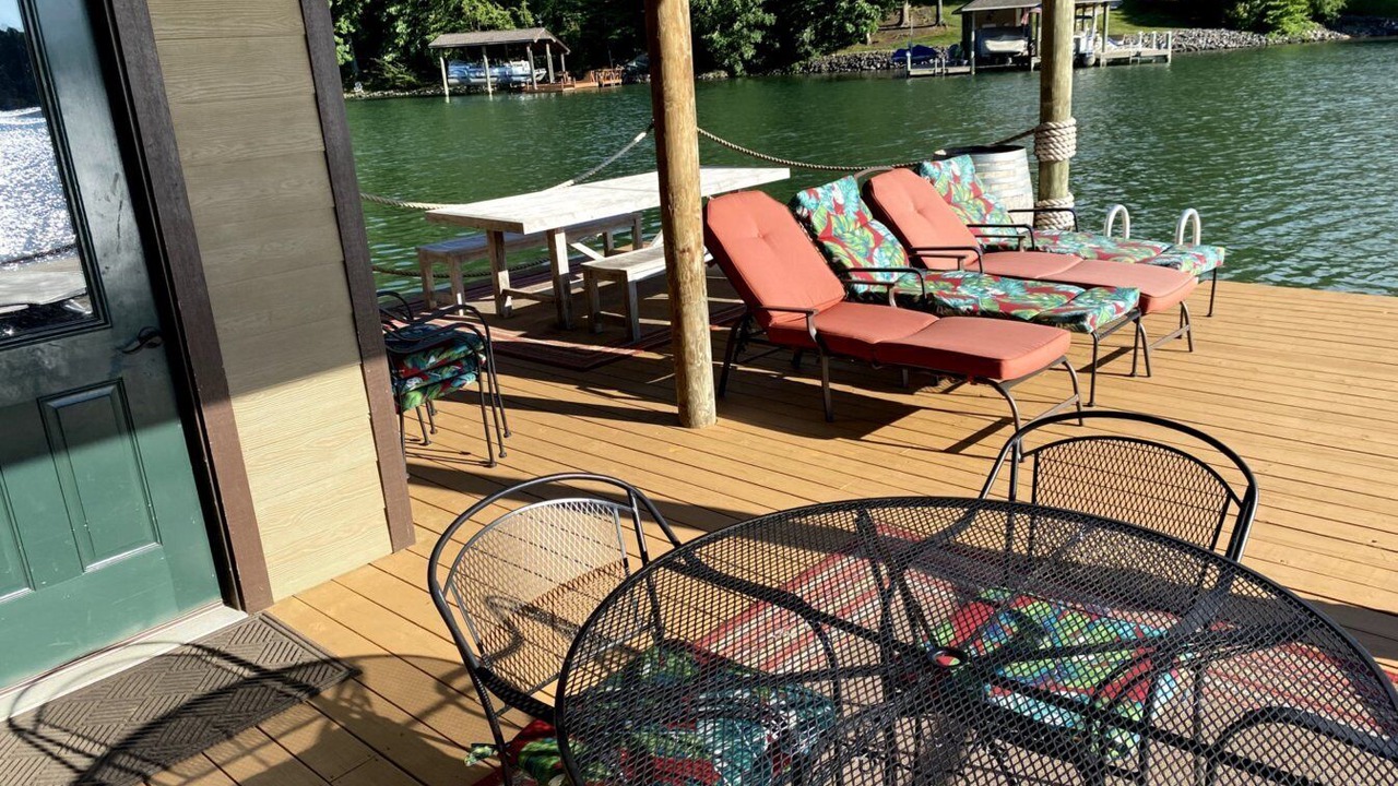 Photo of Outdoor in Huddleston