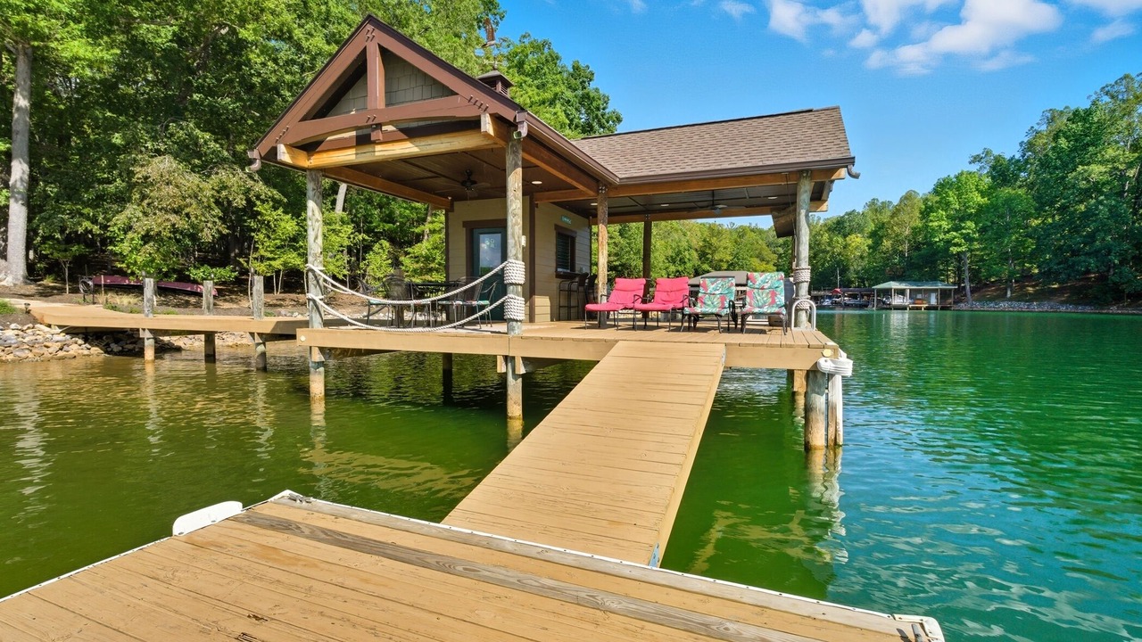 Photo of Outdoor in Huddleston
