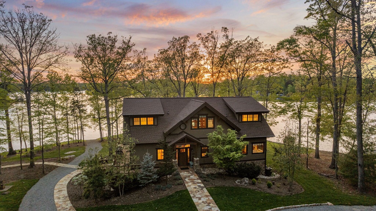 Photo of Outdoor in Huddleston