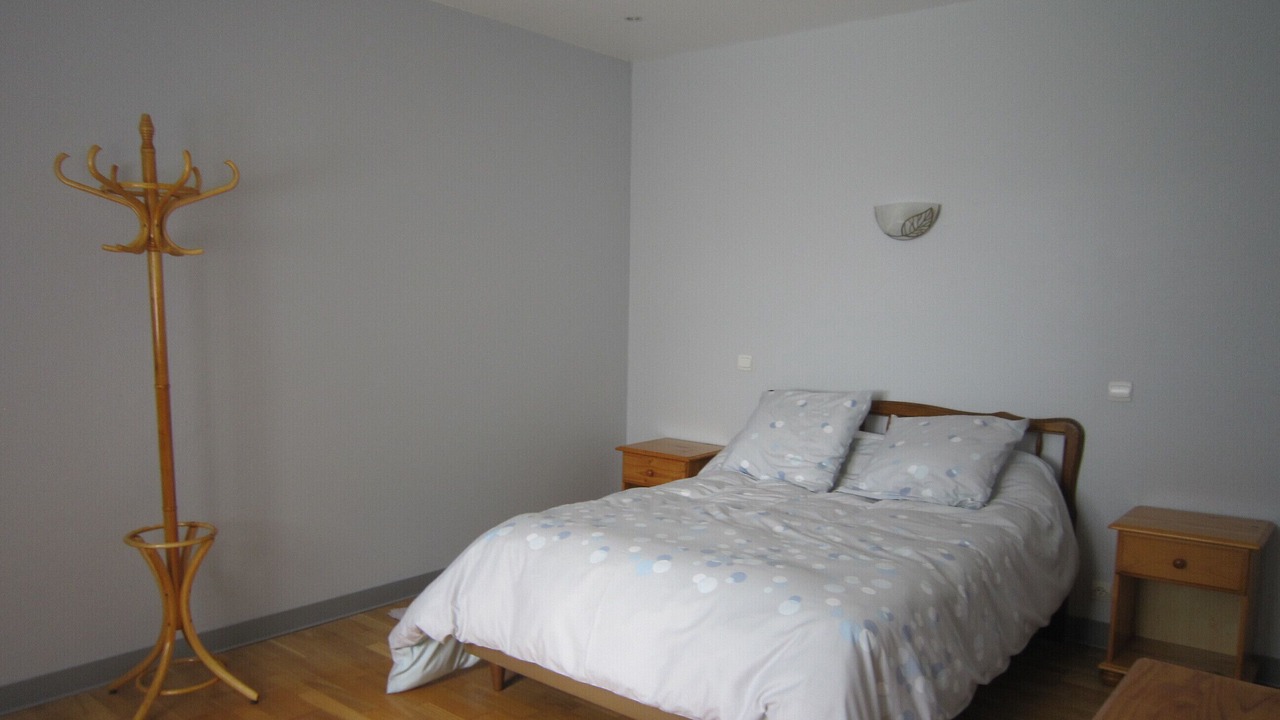Photo of Bedroom in Saint-Gatien-des-Bois
