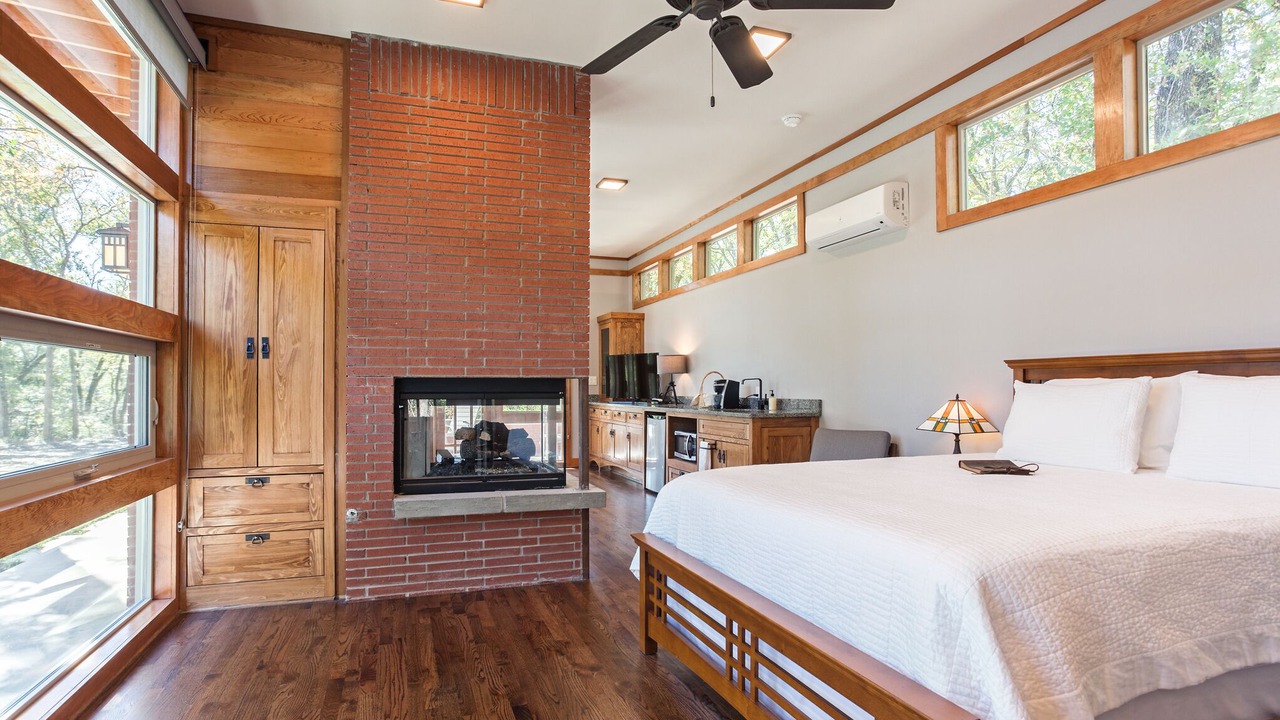 Photo of Bedroom in Royse City