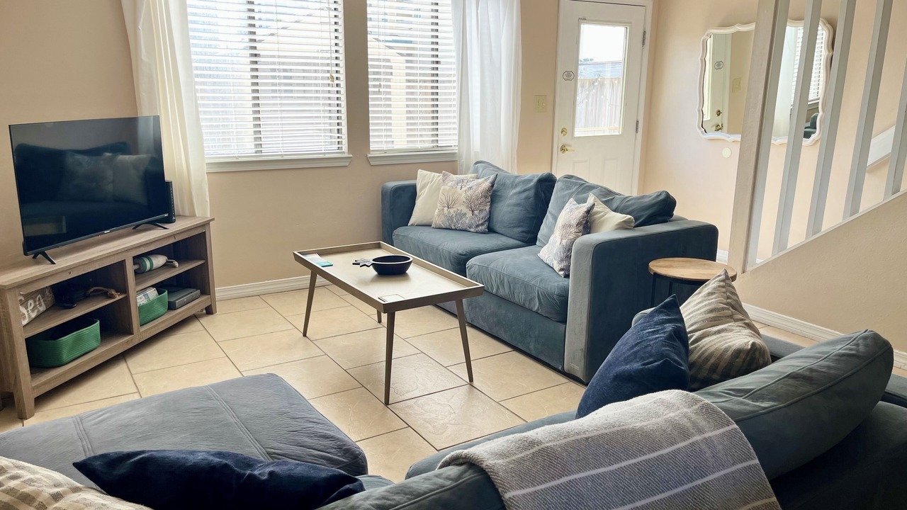 Photo of Livingroom in Sugar Beach