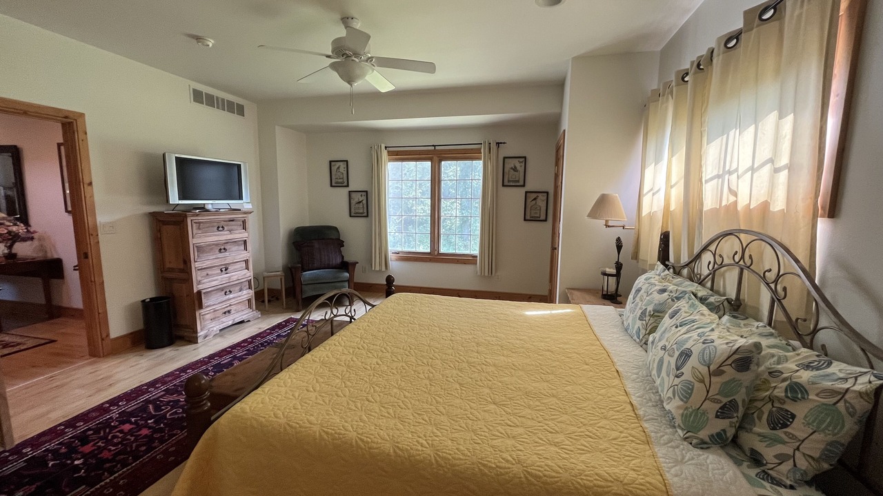 Photo of Bedroom in The Galena Territory