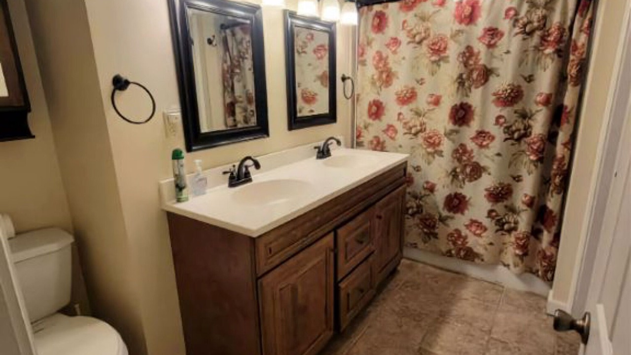 Photo of Bathroom in Mansfield