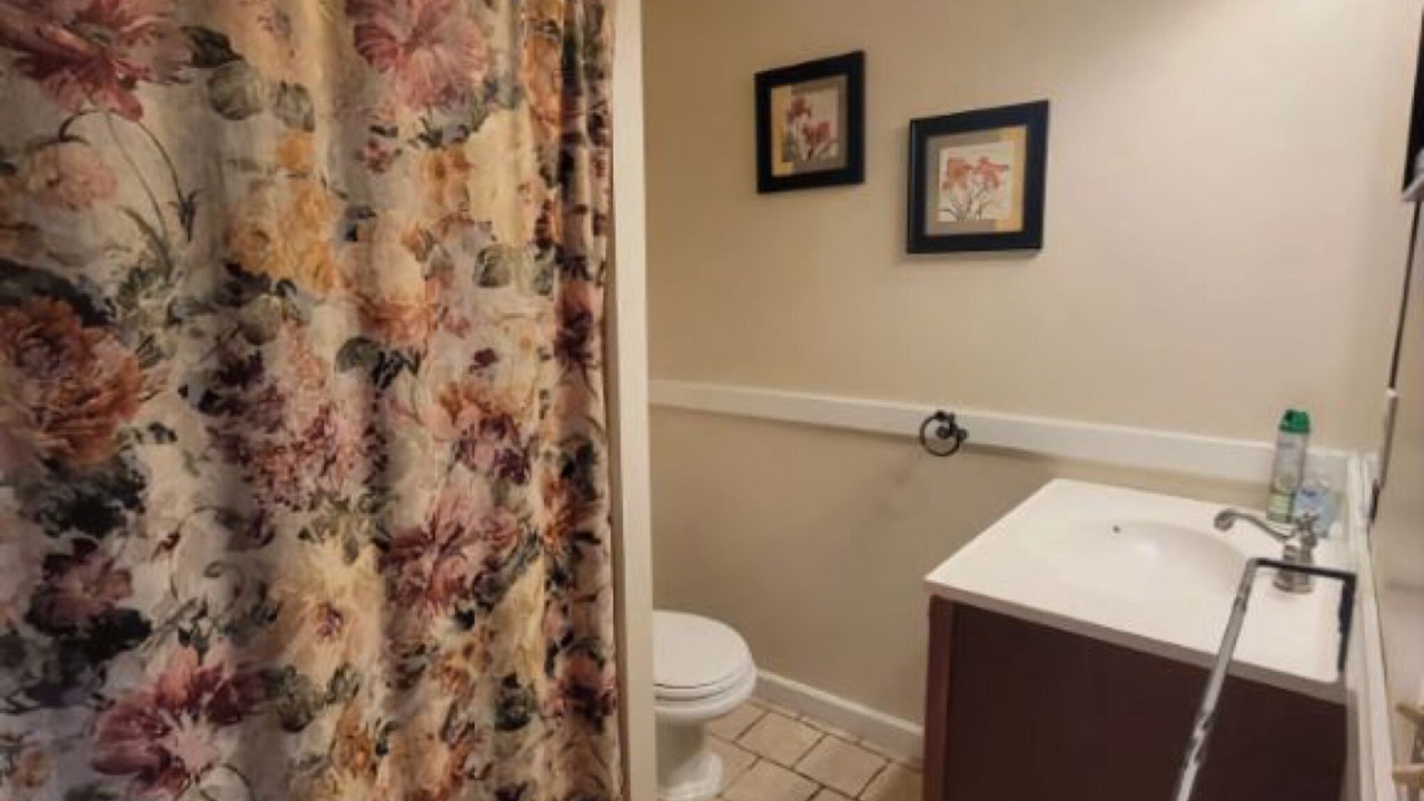 Photo of Bathroom in Mansfield