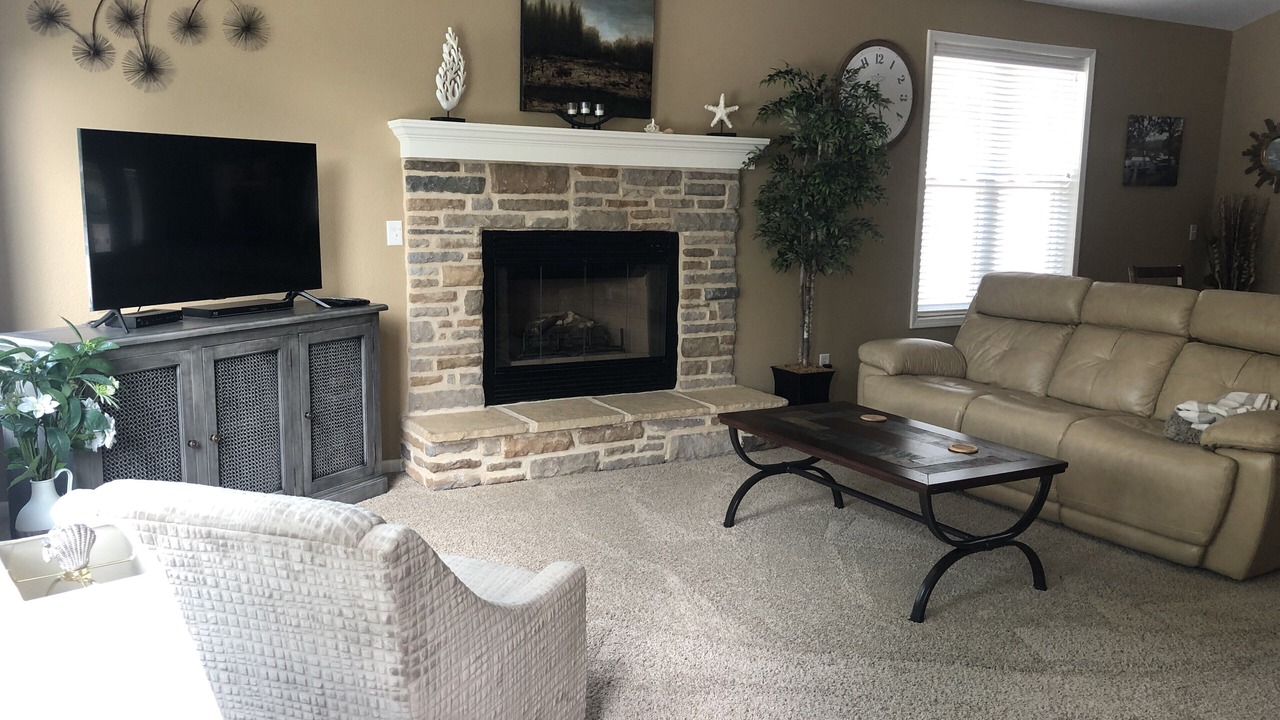 Photo of Livingroom in Gravois Mills