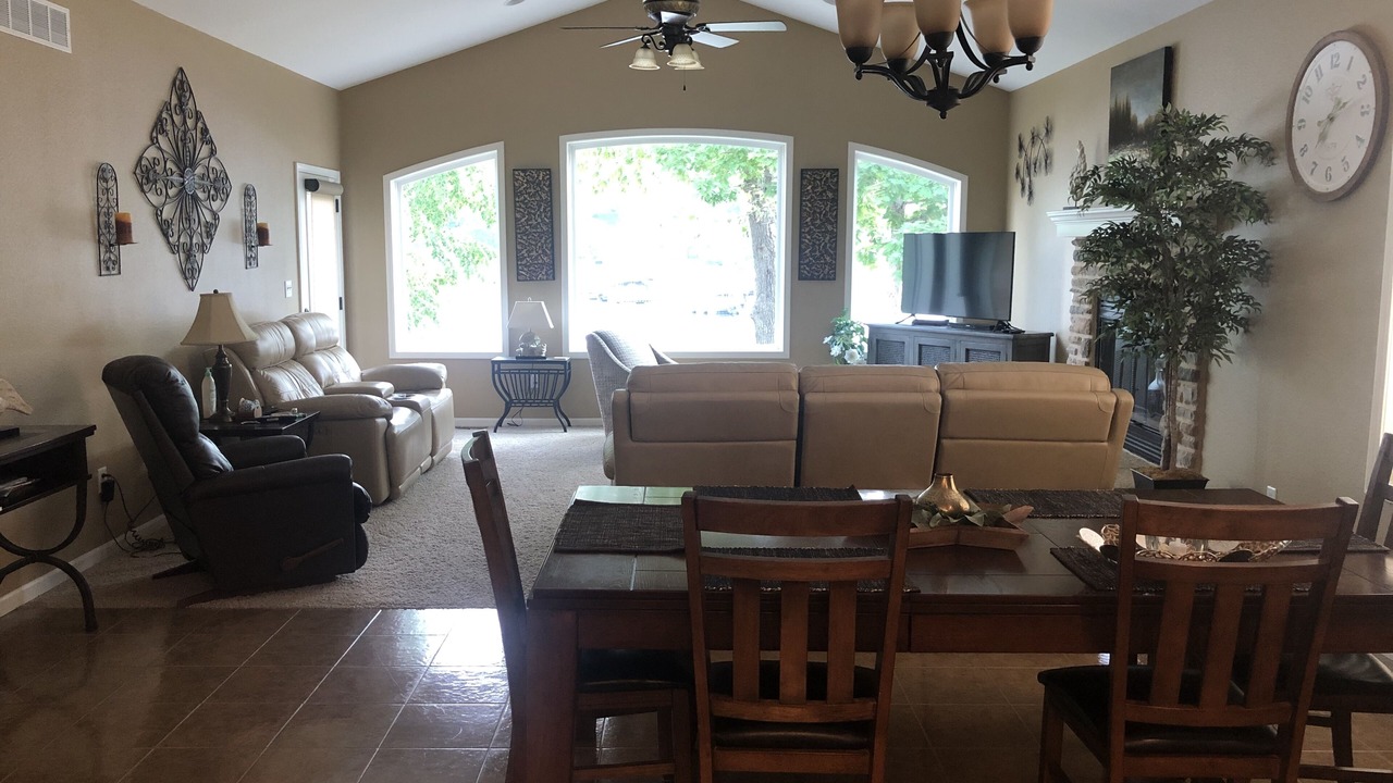 Photo of Livingroom in Gravois Mills