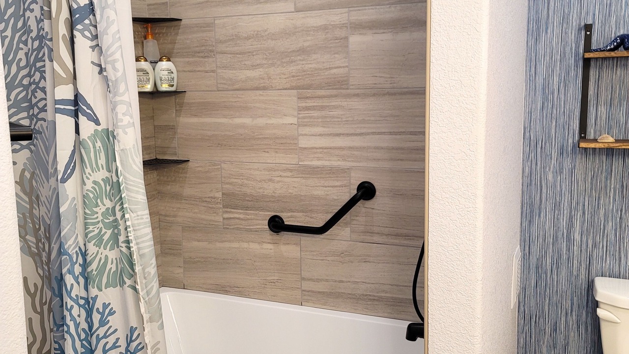 Photo of Bathroom in Netarts