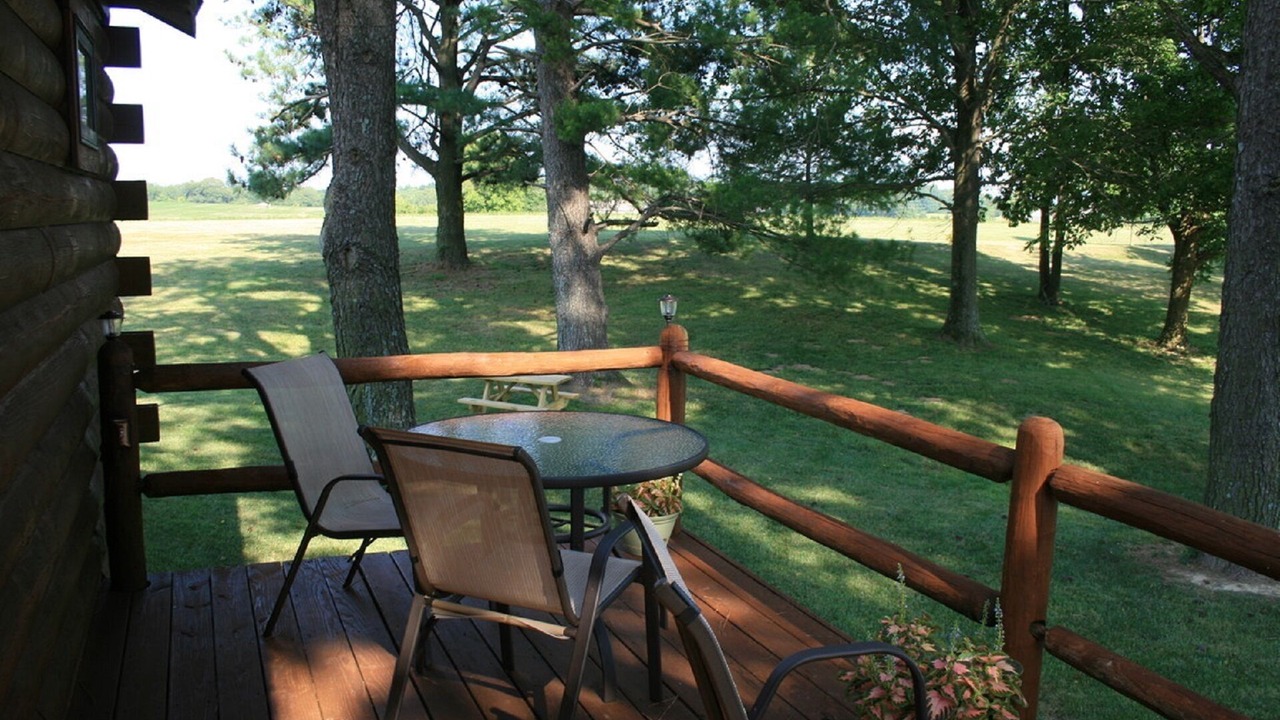 Photo of Others in Anna