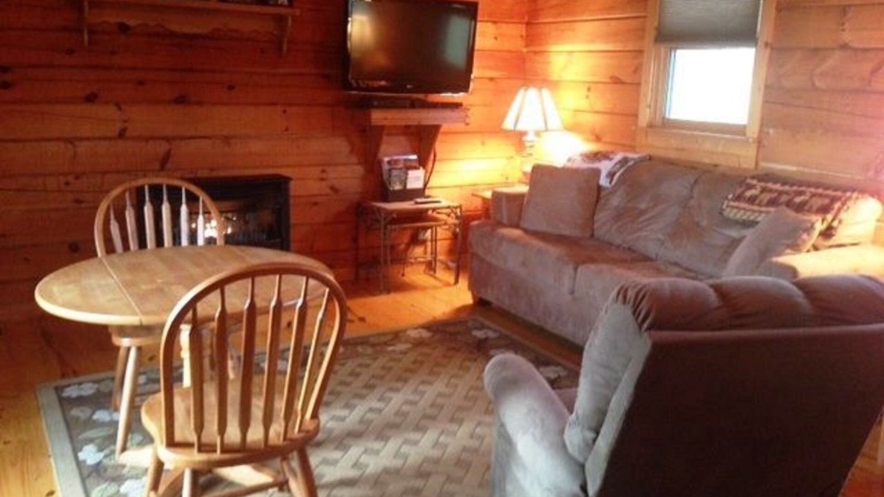 Photo of Others in Anna