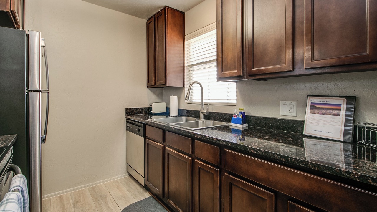 Photo of Kitchen in Scottsdale Vista North