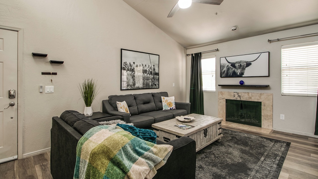 Photo of Livingroom in Scottsdale Vista North