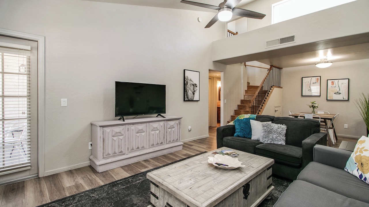 Photo of Livingroom in Scottsdale Vista North