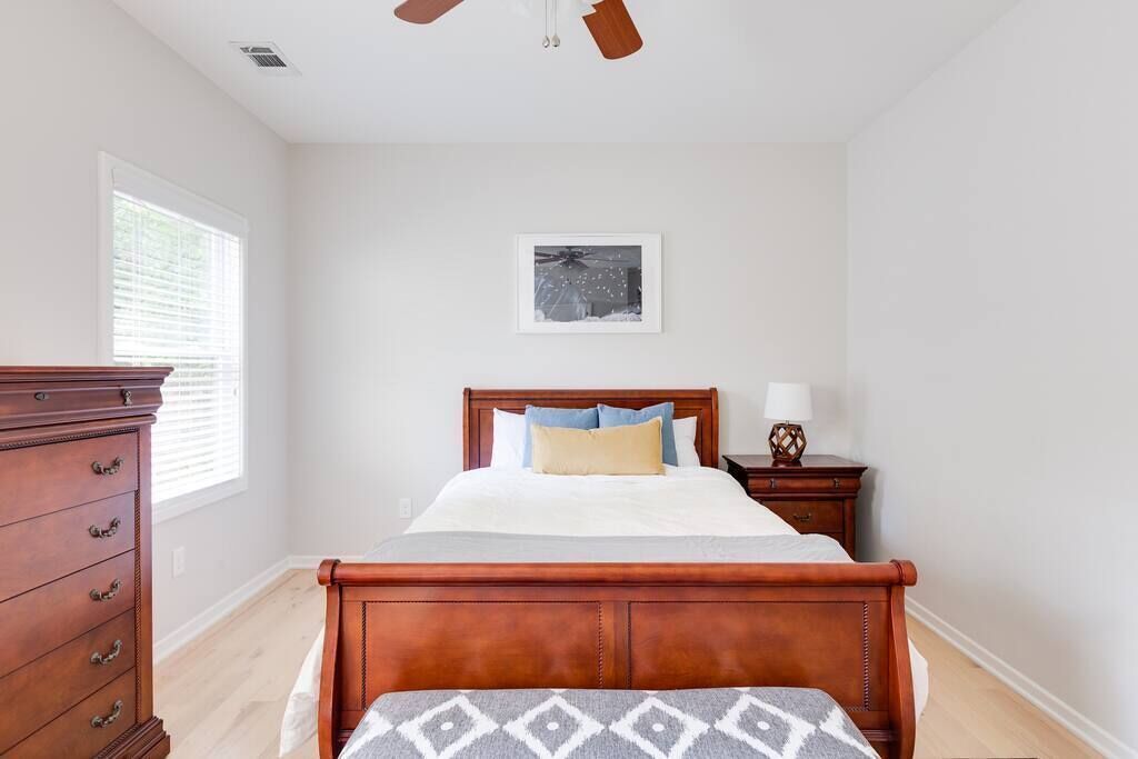 Photo of Bedroom in Home Park