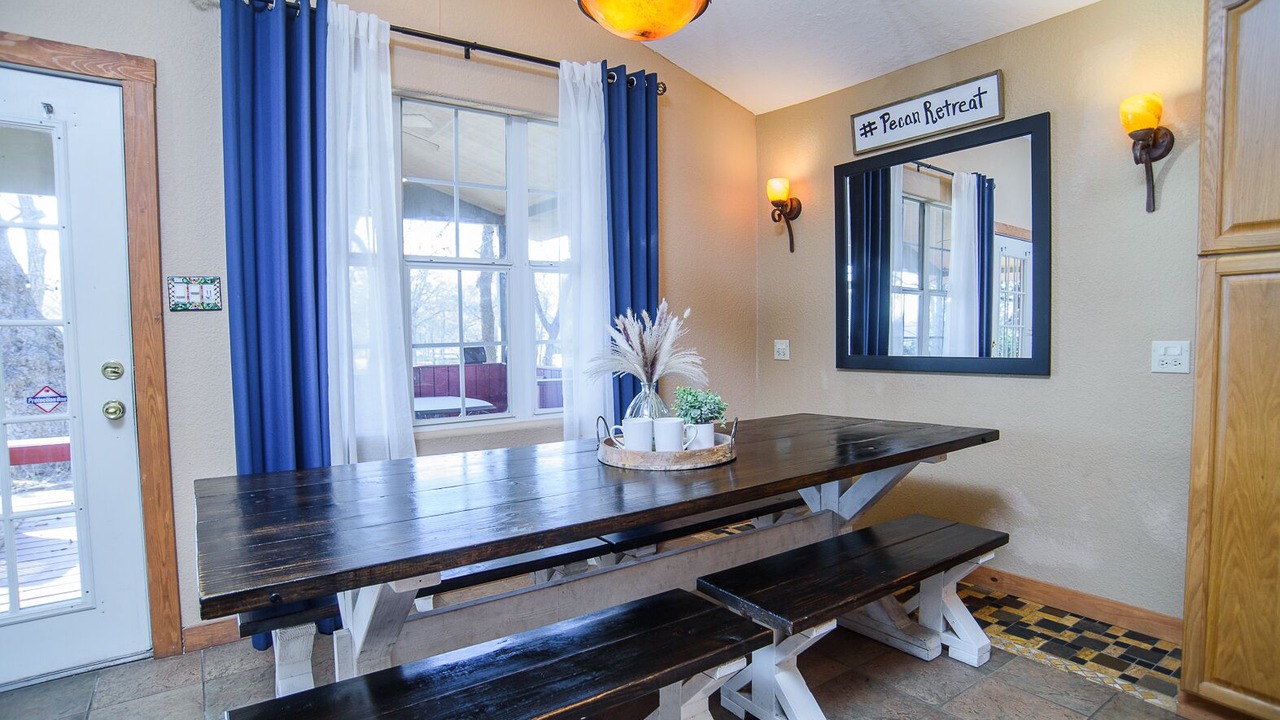 Photo of Livingroom in Seguin