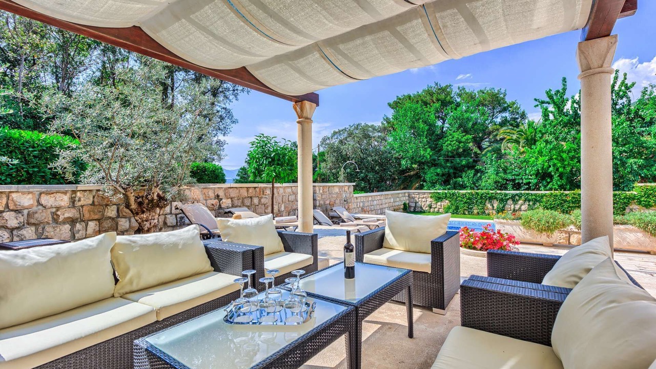 Photo of Patio Balcony in Babin Kuk